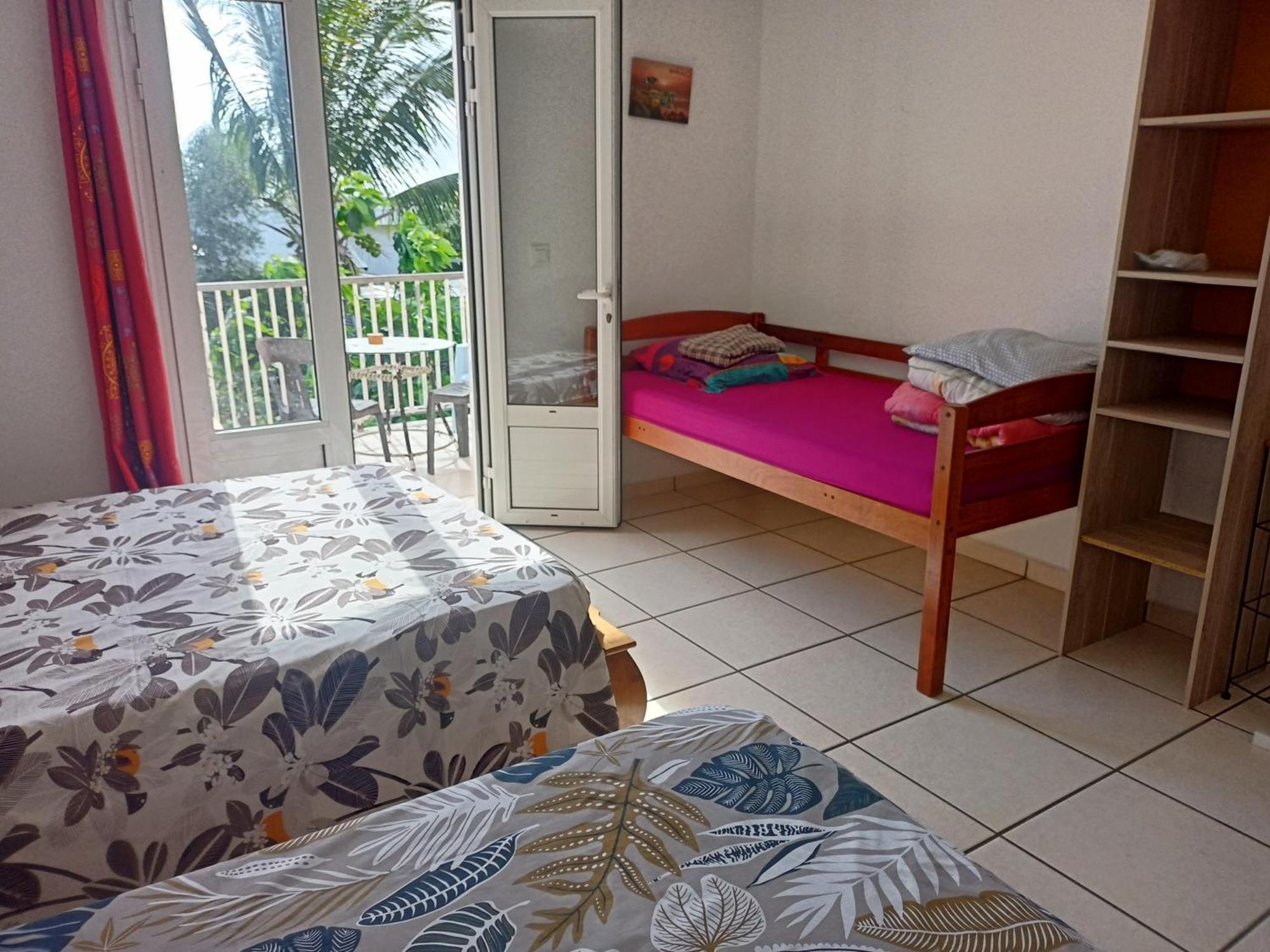לינה וארוחת בוקר Riviere Saint-Louis Chez Chouchou חדר תמונה